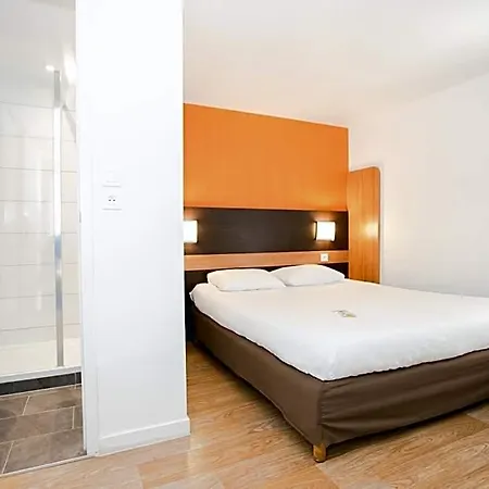 Premiere Classe Lyon Sud - A7 Hotel 2*