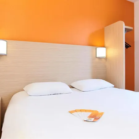 Premiere Classe Lyon Sud - - Pierre Benite Hotel 2*