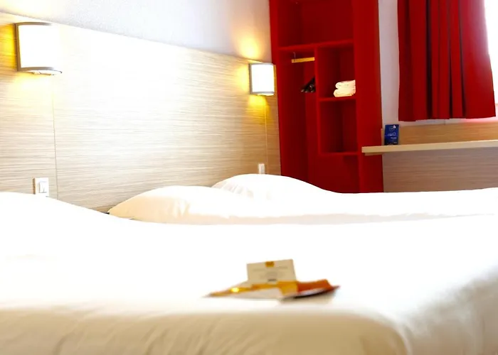 Hotel Premiere Classe Lyon Sud - A7 2*